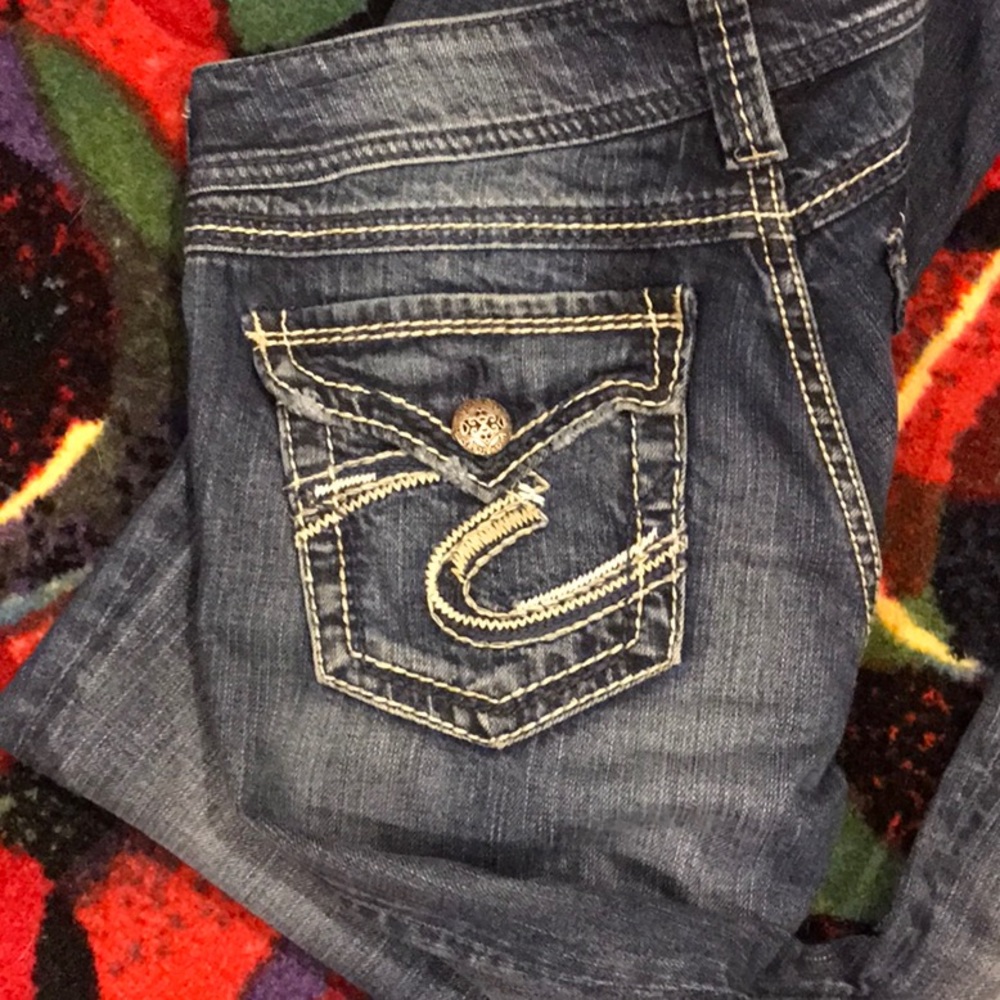 Jeans - Picture 3 of 3